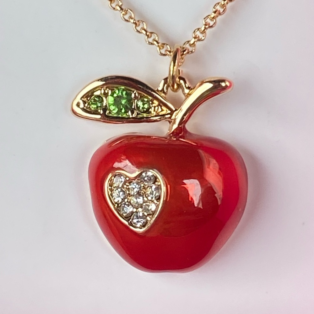 New Betsey Johnson BACK TO SCHOOL APPLE SET RED - Picture 6 of 12